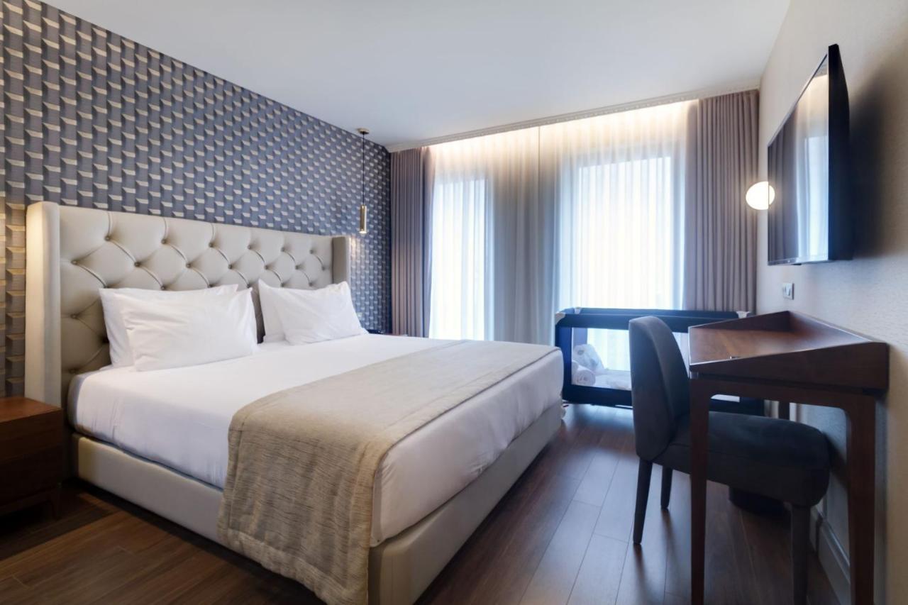 Double or Twin Room,1260371923:JPEG