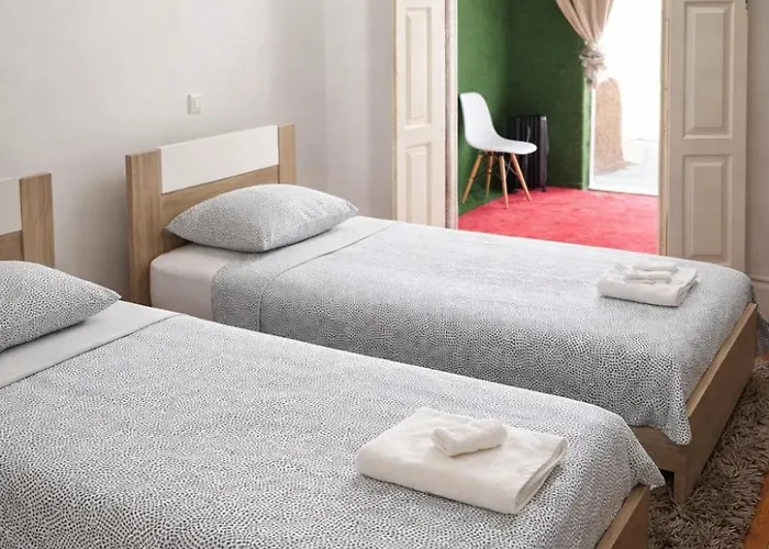 Ndussole Guest House OOporto